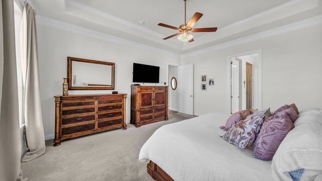 1709 Roundtree Circle E, Fort Worth, TX 76008