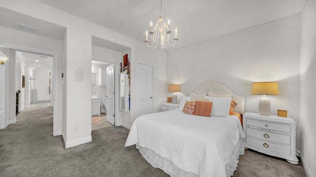 1709 Roundtree Circle E, Fort Worth, TX 76008