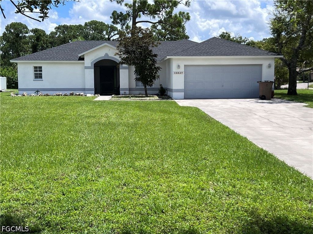 15627 Spring Line LN, Fort Myers, FL 33905