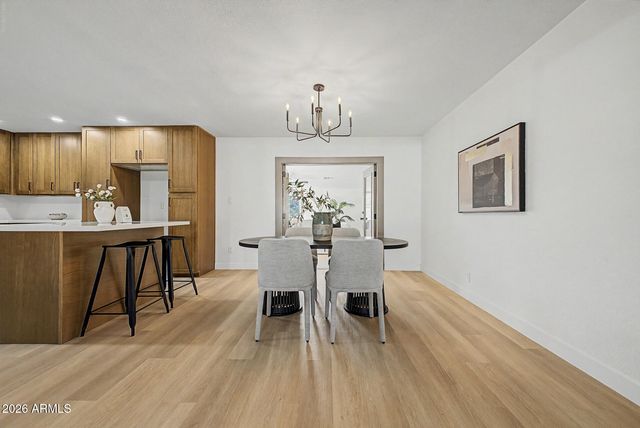 1006 S SIESTA Lane, Tempe, AZ 85281