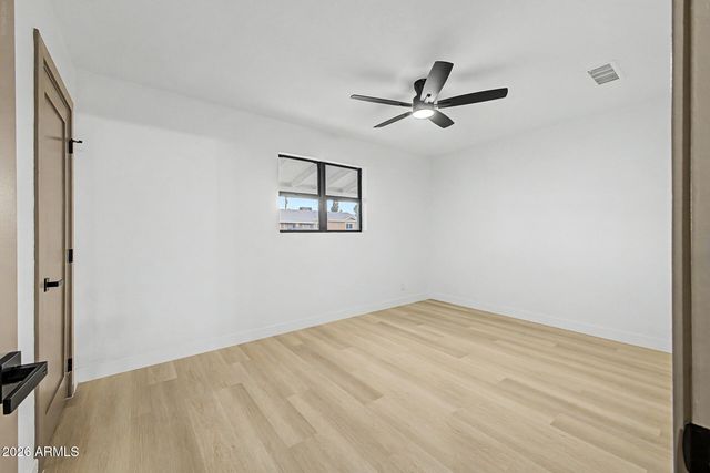 1006 S SIESTA Lane, Tempe, AZ 85281