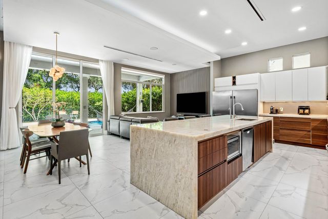 10715 NW 83rd Court, Parkland, FL 33076