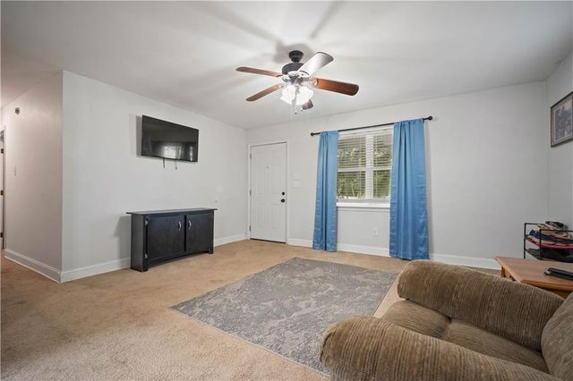 11150 Lakeside Circle, Grand Bay, AL 36541