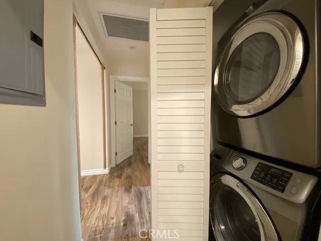 6657 Enfield, Reseda, CA 91335