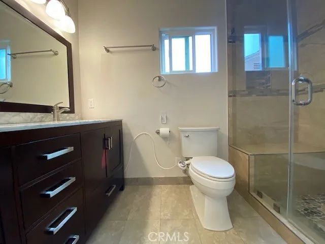 6657 Enfield, Reseda, CA 91335