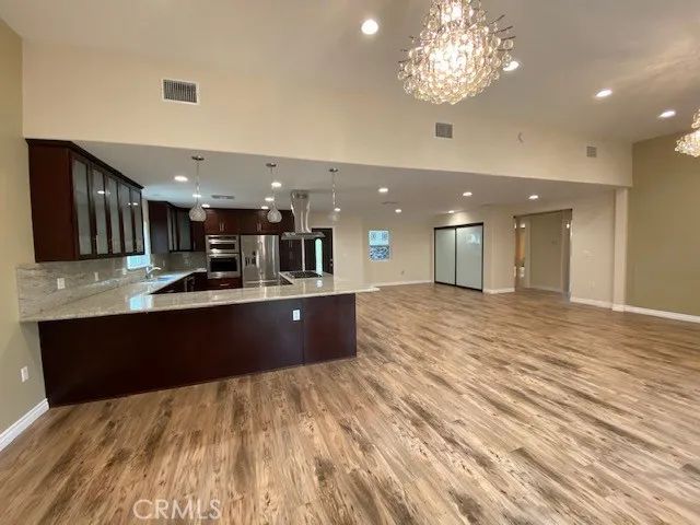 6657 Enfield, Reseda, CA 91335