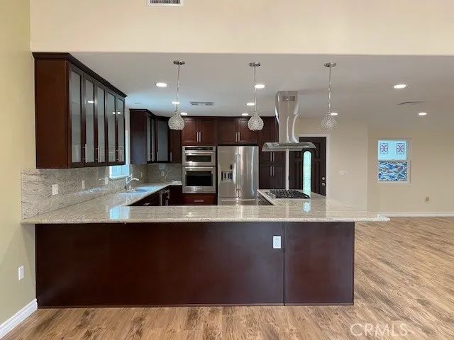 6657 Enfield, Reseda, CA 91335