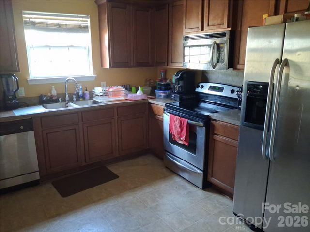 228 Gumtree Drive, Kannapolis, NC 28083