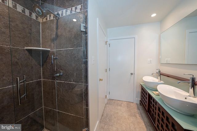 820 WEADLEY RD, Radnor, PA 19087