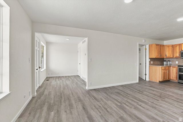 3047 W 1975 N, Plain City, UT 84404