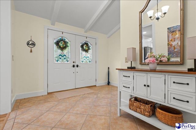 313 Oakdale Dr, Hartsville, SC 29550