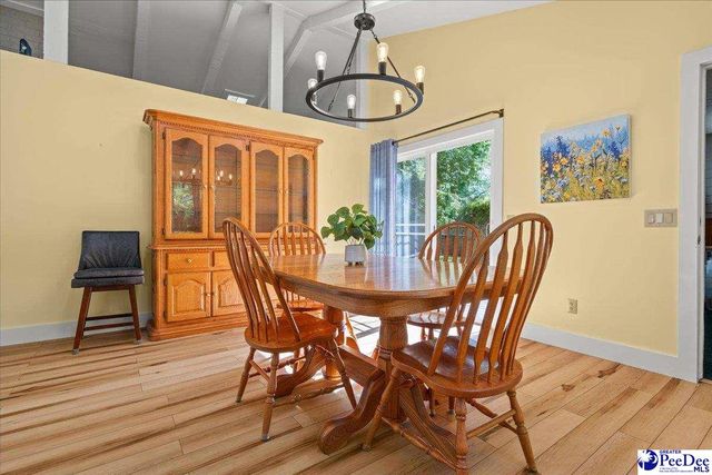313 Oakdale Dr, Hartsville, SC 29550