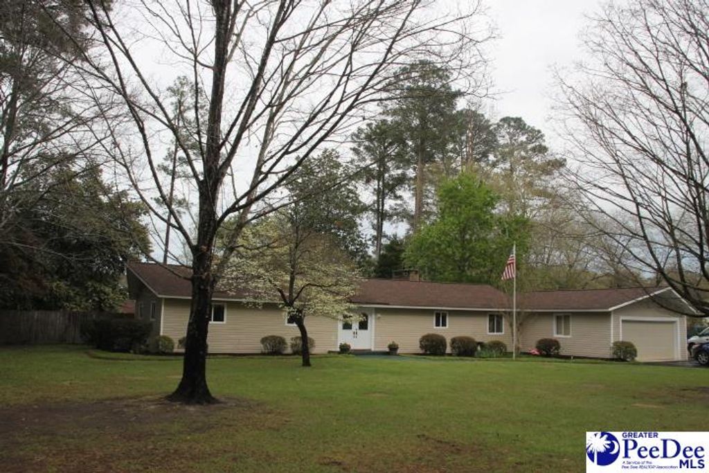 313 Oakdale Dr, Hartsville, SC 29550