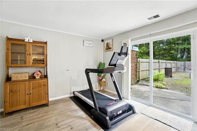 1249 Clydesdale LN, Virginia Beach, VA 23464
