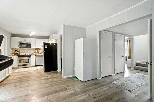 1249 Clydesdale LN, Virginia Beach, VA 23464
