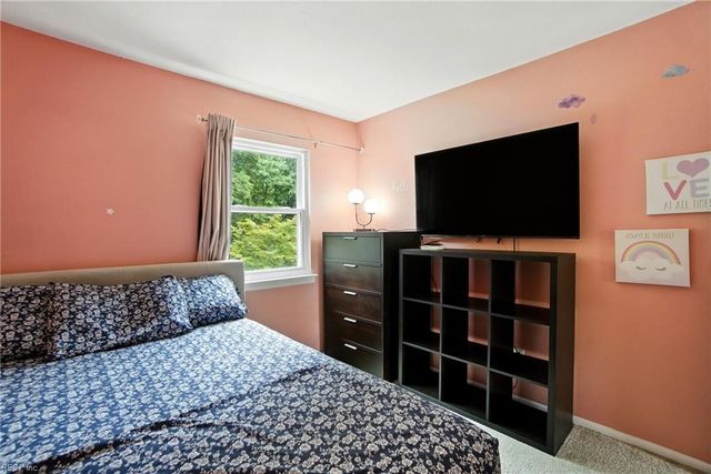 1249 Clydesdale LN, Virginia Beach, VA 23464