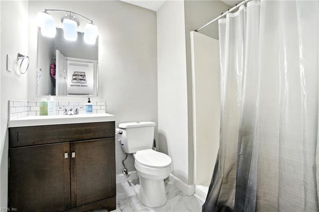 1249 Clydesdale LN, Virginia Beach, VA 23464