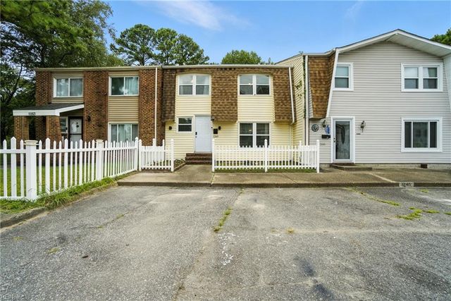 1249 Clydesdale LN, Virginia Beach, VA 23464