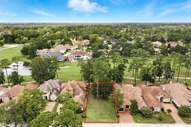 2902 Twin Fountains Drive, Houston, TX 77068
