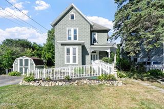 25 Chestnut Street, Johnstown, NY 12095