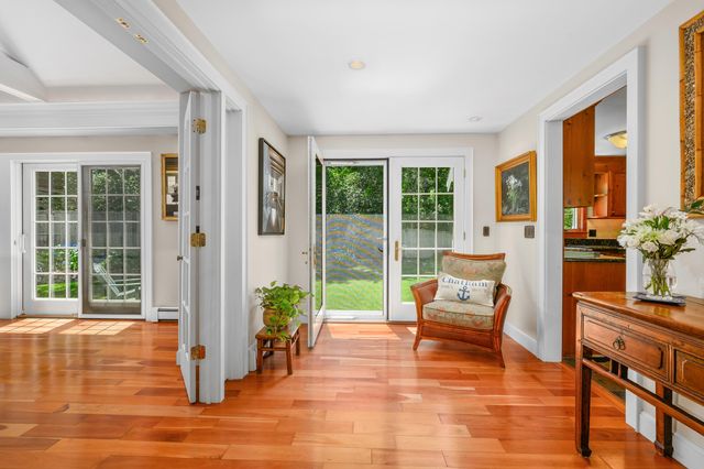 88 Indian Hill Road N, Chatham, MA 02633