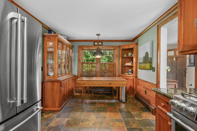 88 Indian Hill Road N, Chatham, MA 02633