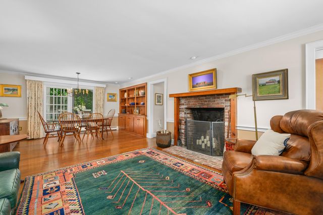 88 Indian Hill Road N, Chatham, MA 02633
