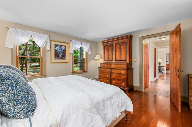 88 Indian Hill Road N, Chatham, MA 02633