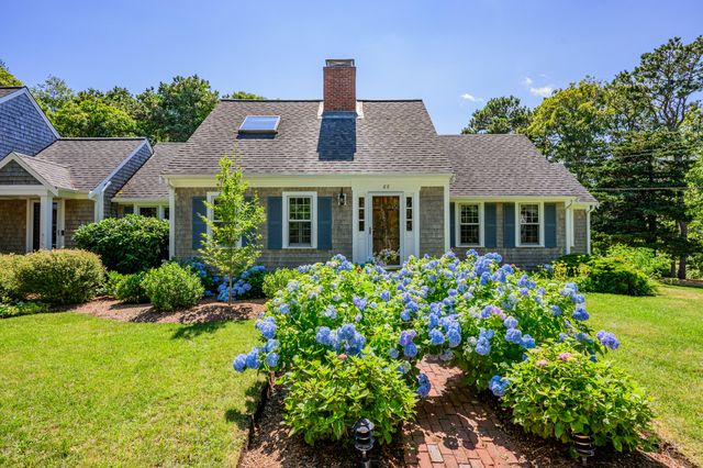 88 Indian Hill Road N, Chatham, MA 02633
