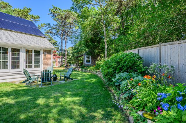88 Indian Hill Road N, Chatham, MA 02633