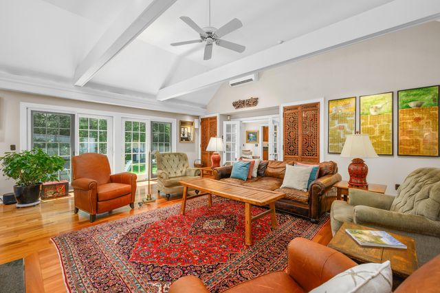 88 Indian Hill Road N, Chatham, MA 02633