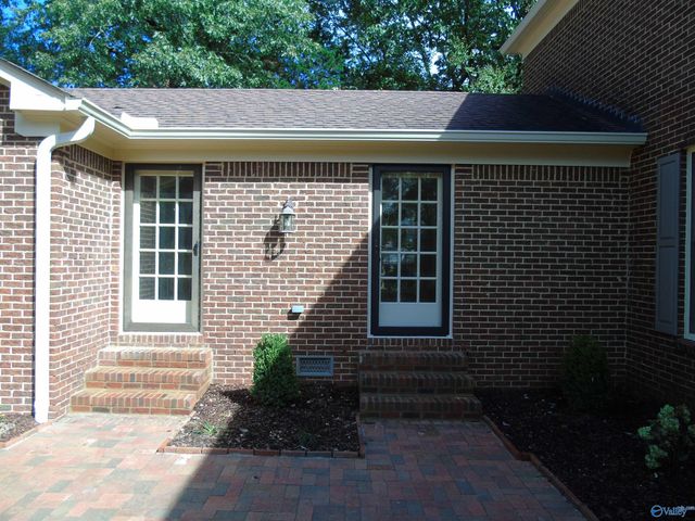 3317 Lookout Drive SE, Huntsville, AL 35801