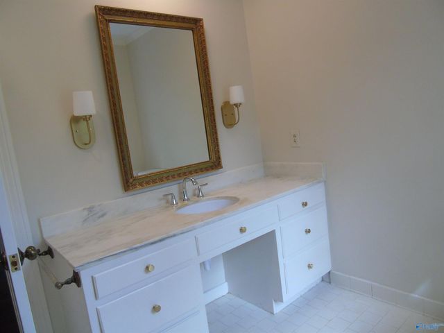 3317 Lookout Drive SE, Huntsville, AL 35801