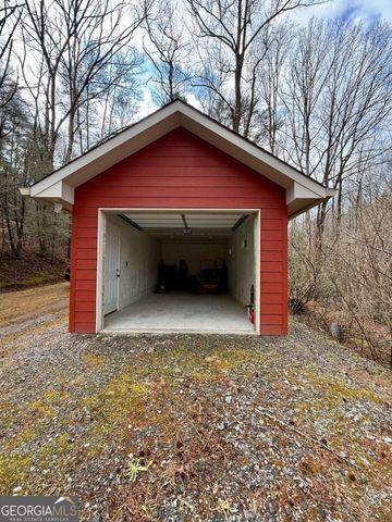 1365 Skylake Road, Sautee Nacoochee, GA 30571