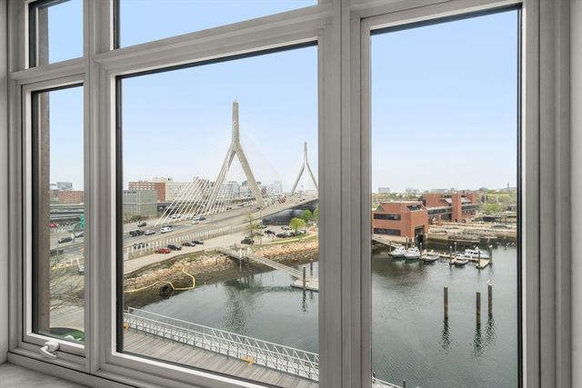 100 Lovejoy Wharf 7J, Boston, MA 02114