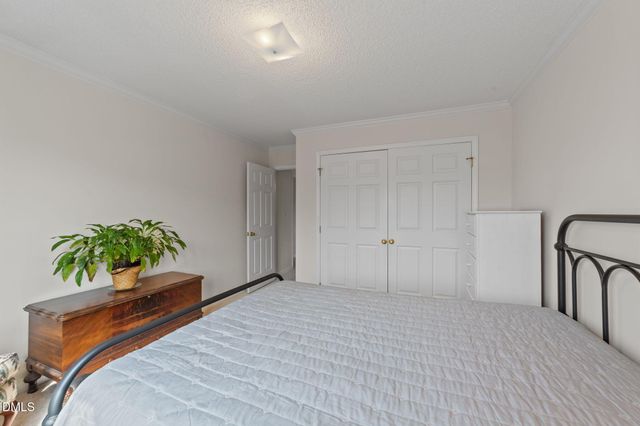 308 Legare Court, Clayton, NC 27520