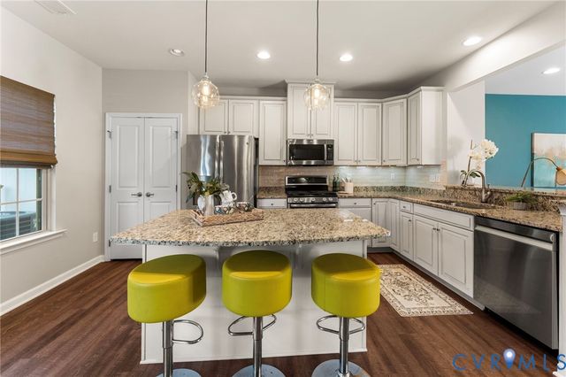 5504 Riverside Heights Way, Richmond, VA 23225