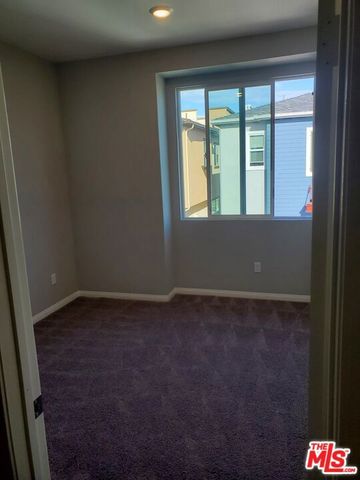 757 Daniel Freeman Cir, Inglewood, CA 90301