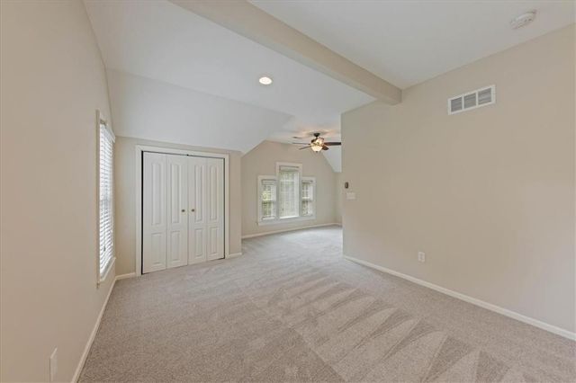 4346 Locust Street, Kansas City, MO 64110