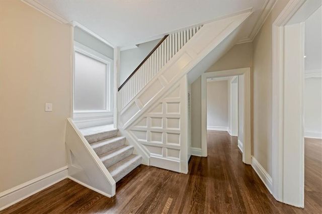 4346 Locust Street, Kansas City, MO 64110