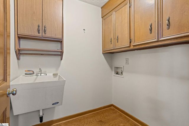 1202 Plantation Drive, Simpsonville, SC 29681