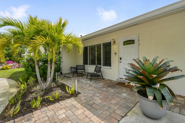 400 Tequesta Drive, Tequesta, FL 33469