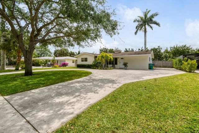 400 Tequesta Drive, Tequesta, FL 33469