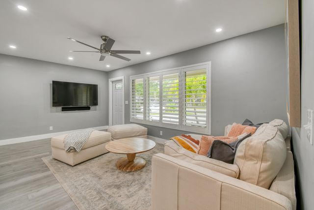 400 Tequesta Drive, Tequesta, FL 33469