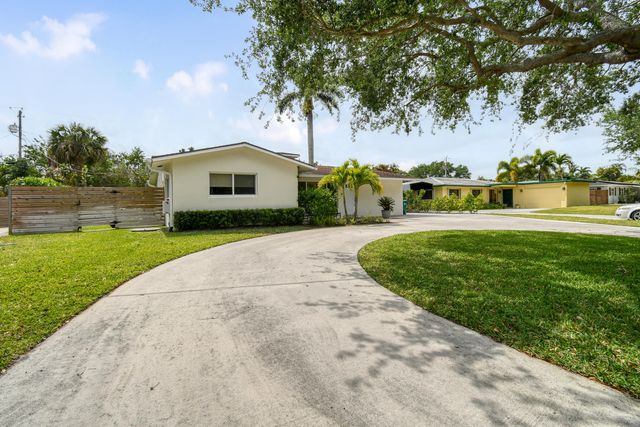 400 Tequesta Drive, Tequesta, FL 33469