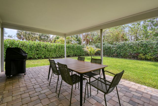 400 Tequesta Drive, Tequesta, FL 33469