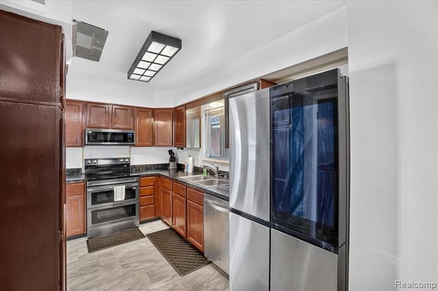 1608 Broad Court, Flint, MI 48503