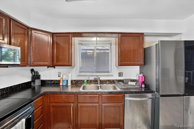 1608 Broad Court, Flint, MI 48503