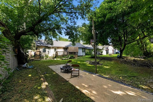1608 Broad Court, Flint, MI 48503