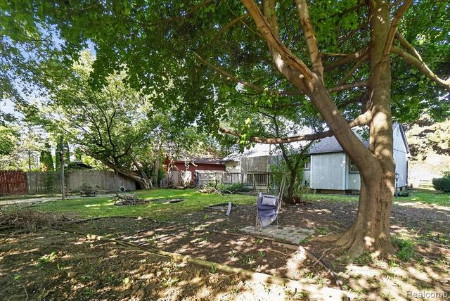 1608 Broad Court, Flint, MI 48503